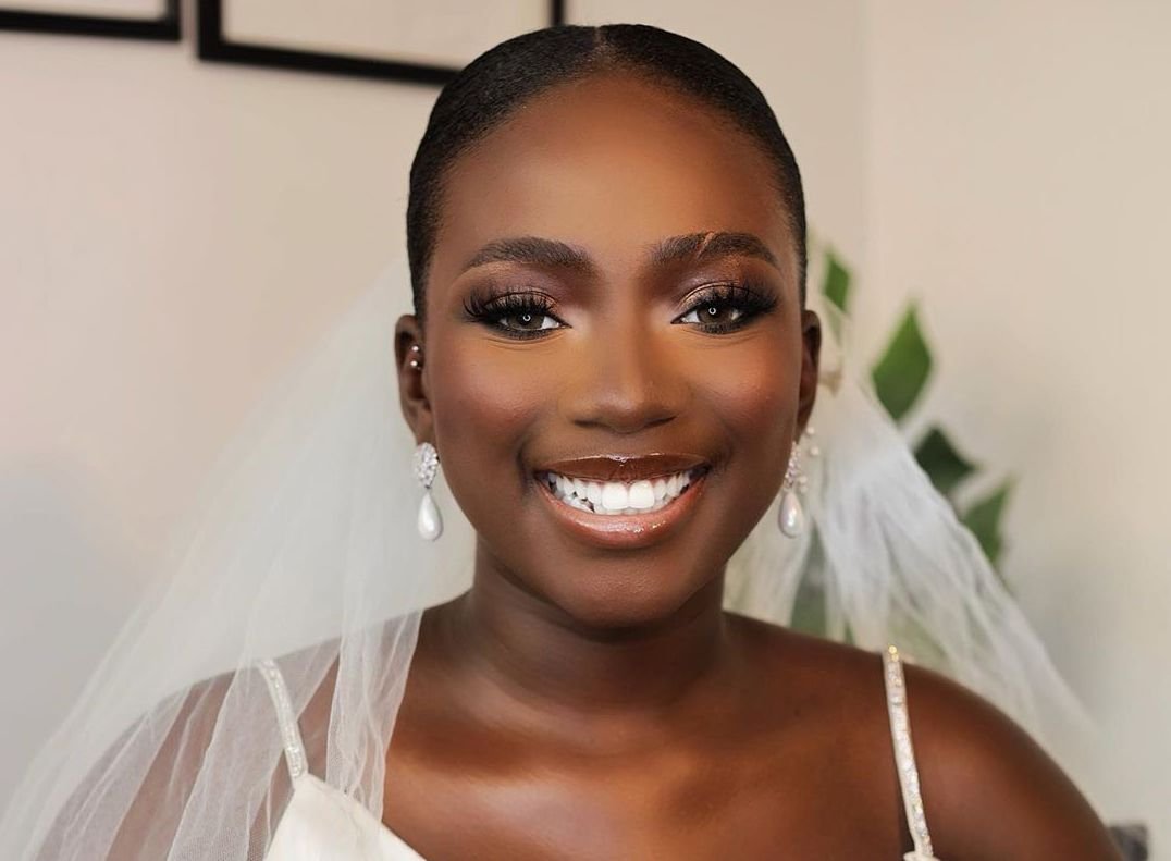This Bridal Makeup for is Perfect for Chocolate Beauty!